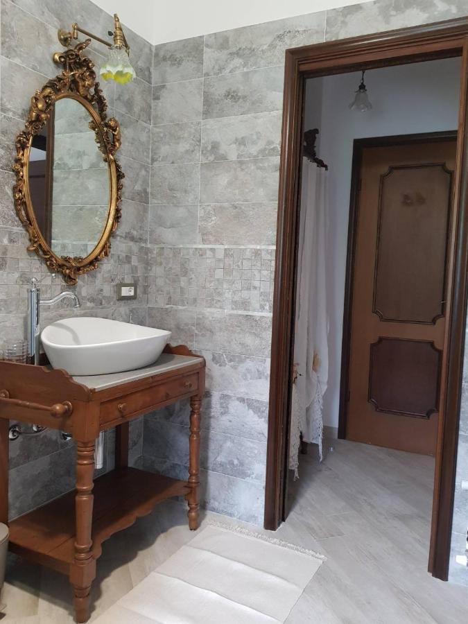 Villa Nel Giardino Di Dafne à Stresa Extérieur photo